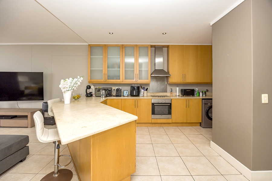 2 Bedroom Property for Sale in Beachfront Western Cape